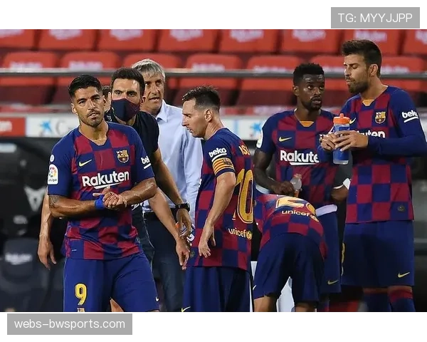 战术前瞻：巴萨需如何限制奥斯梅恩，将成为对阵那不勒斯的关键